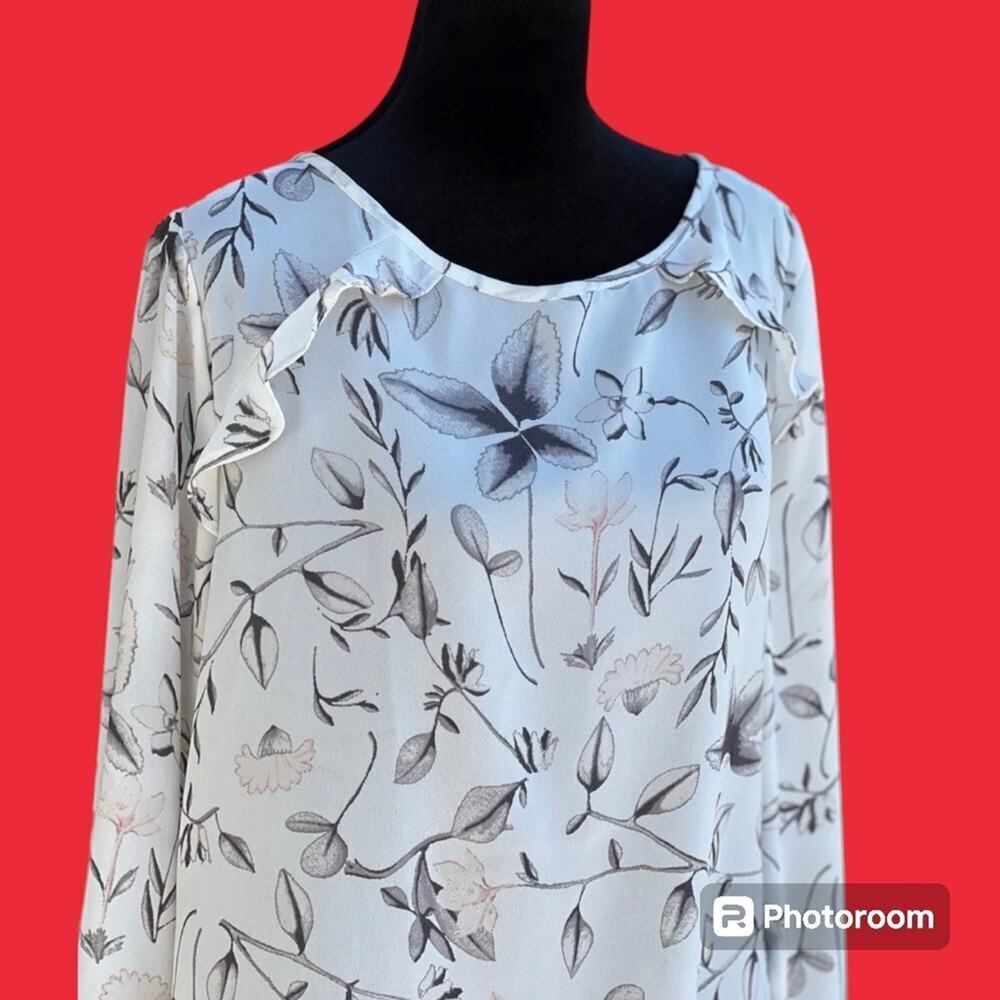 LOFT women’s M, long sleeve, sheer blouse